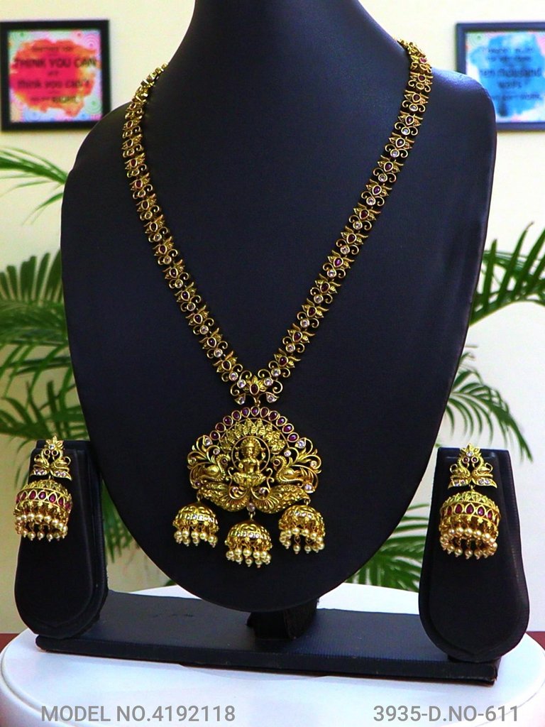 Traditional Necklaces