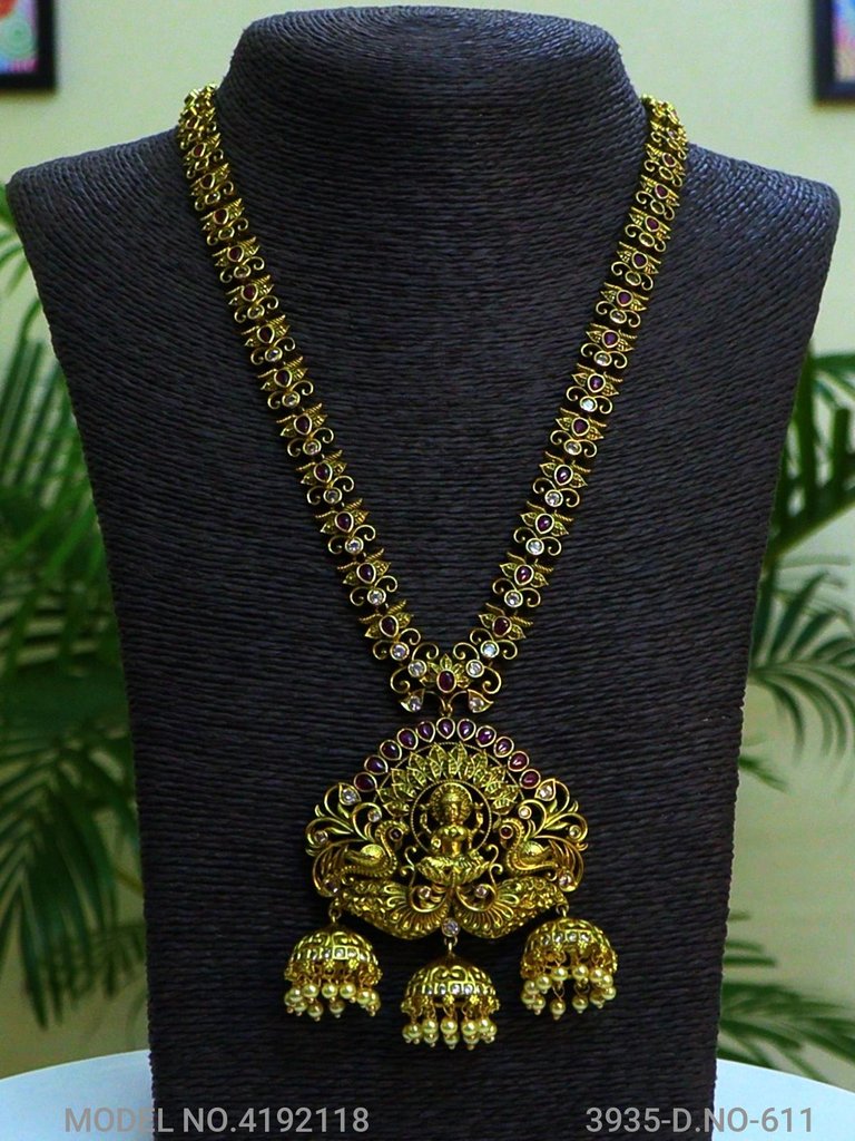 Traditional Necklaces - View A