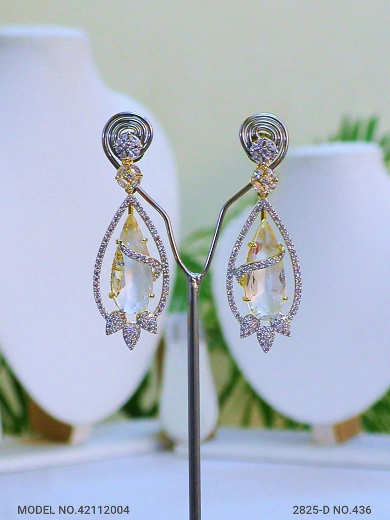 Classic Pattern | Fine Fashion Jewelry - View B
