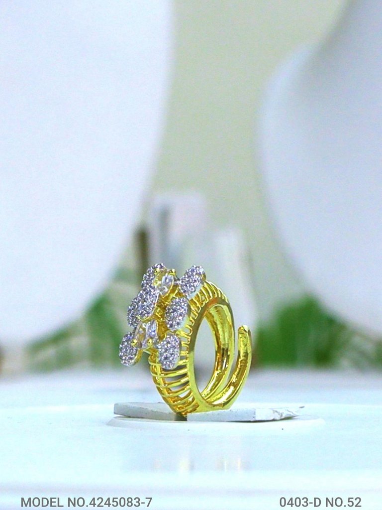 Shine Diva Ring - Amaara World