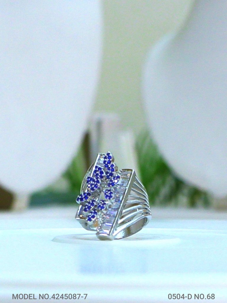 Radiant Queen Ring - Amaara World