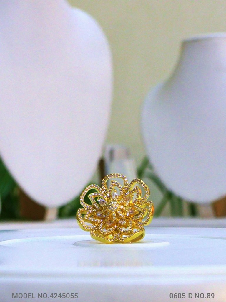 Budget Shine Ring - Style 6 - Amaara World