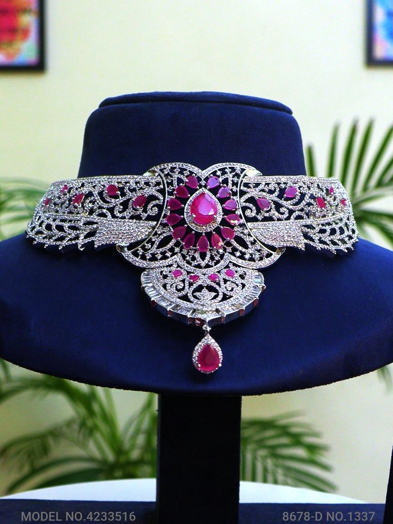 Rare Showstopper | Necklace Set - 4233516 - View 2