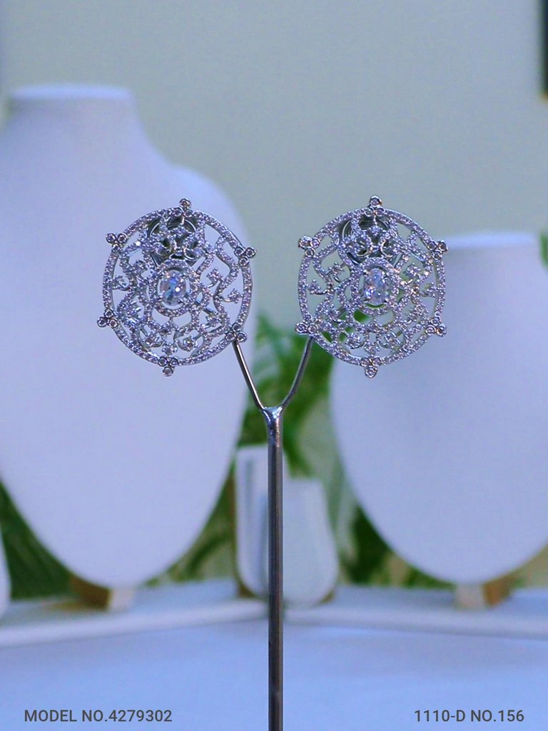 Pure handcrafted Studded Zircon | Fashion Studs - Style 1 - Amaara World