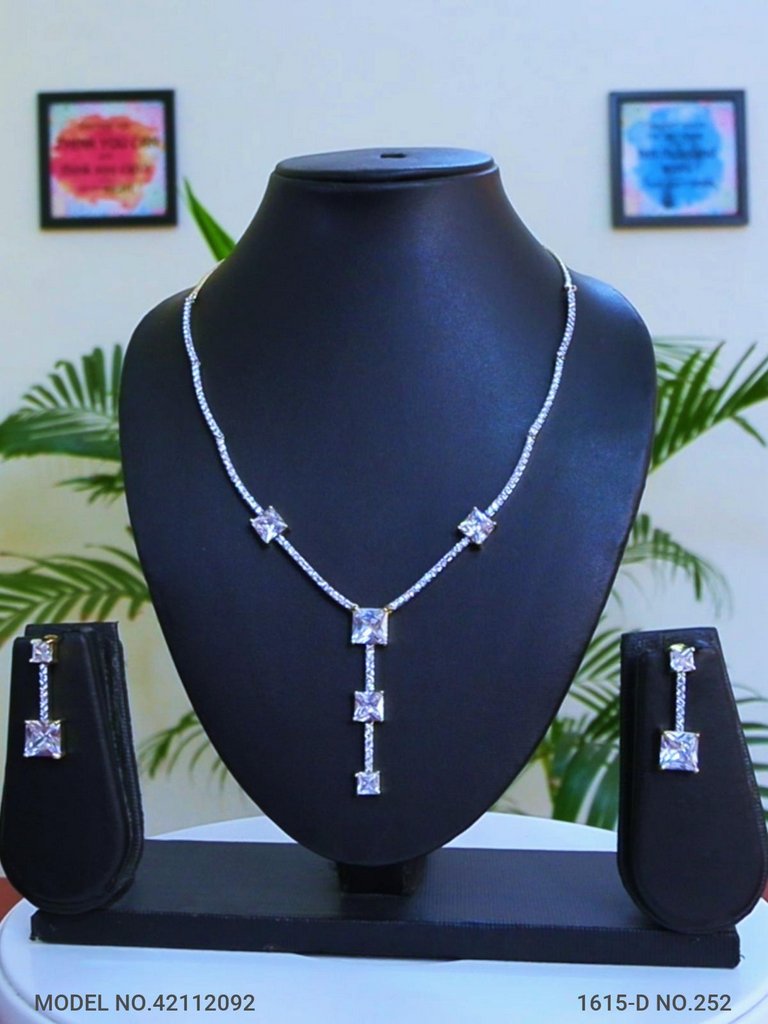 Classic Statement Jewelry - Amaara World