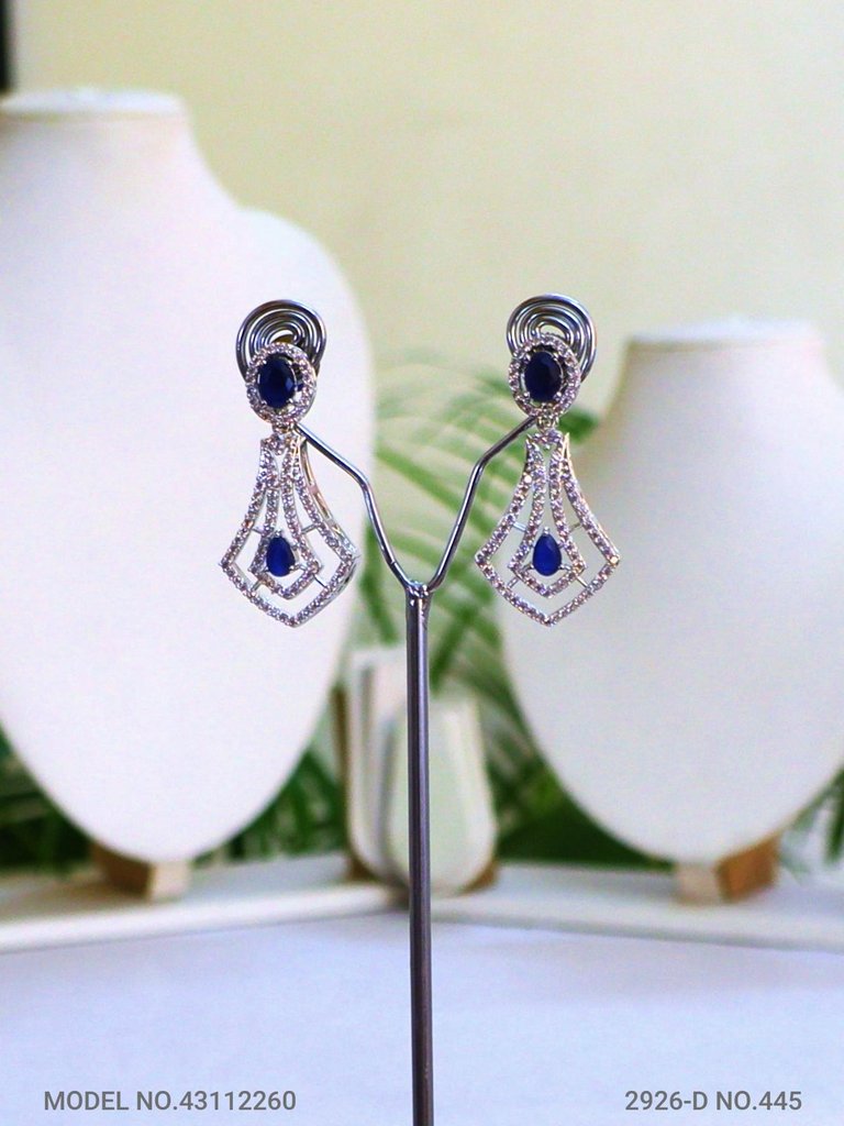 Ideal Gifts for Women | Jewelry Set - View B