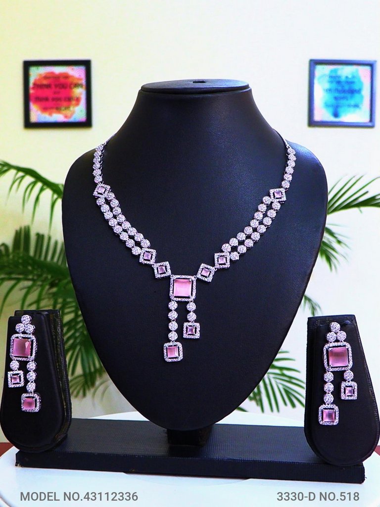 Classic Gift for Her - Amaara World