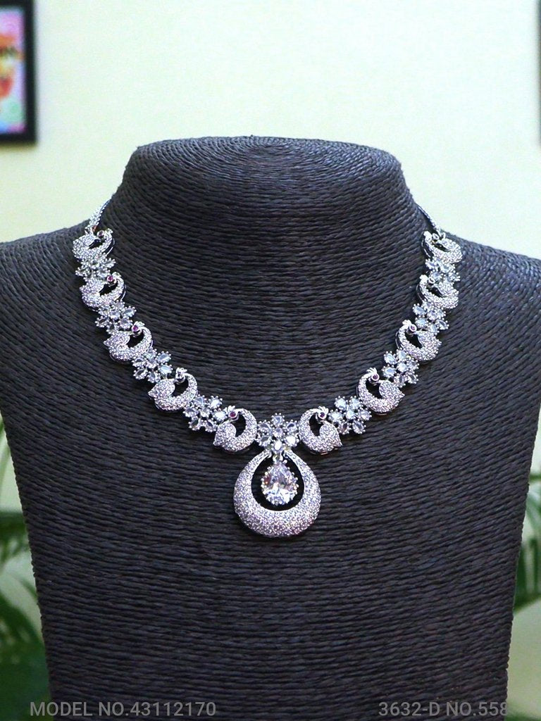 Be a Showstopper in any Party ! - View A
