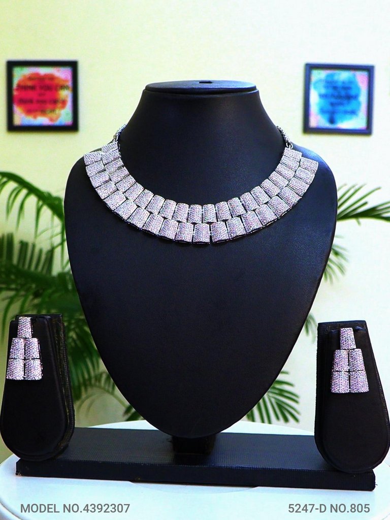 Traditional Design | American Diamond Jewelry Set - Amaara World