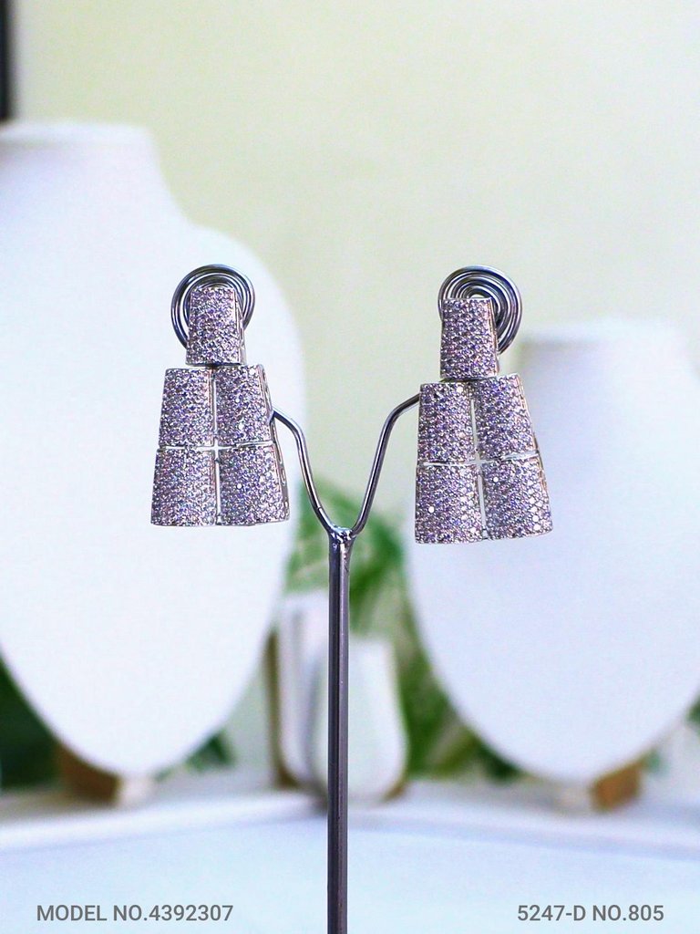 Traditional Design | American Diamond Jewelry Set - View B