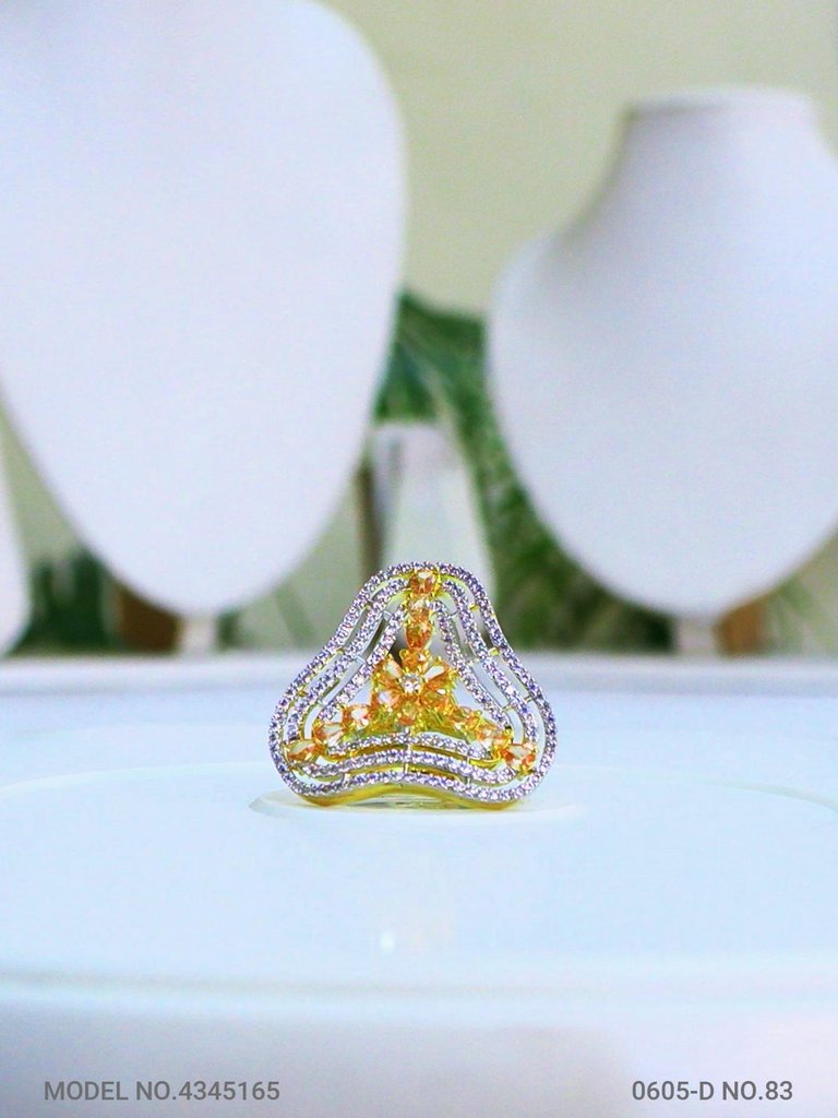 Silent Shine Ring - Amaara World