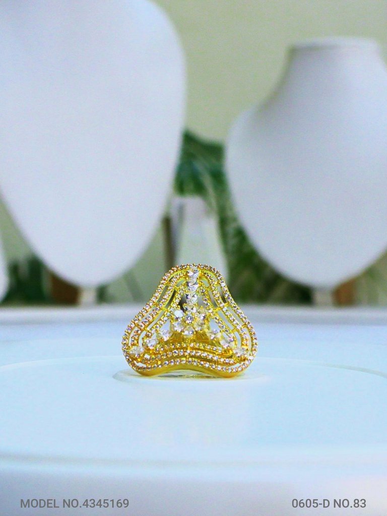 Light Beam Ring - Amaara World