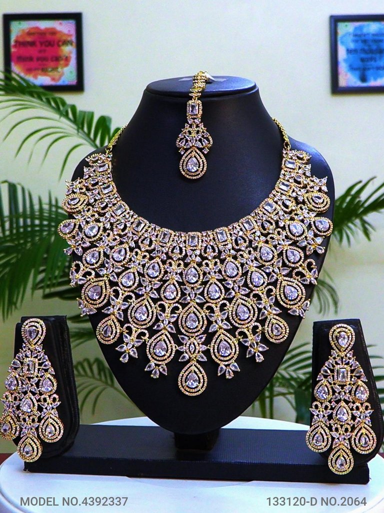 Meet Tradition...meet Perfection ! - Amaara World