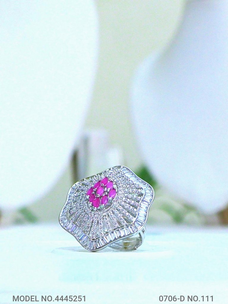 Crystal Zenith Ring - Amaara World