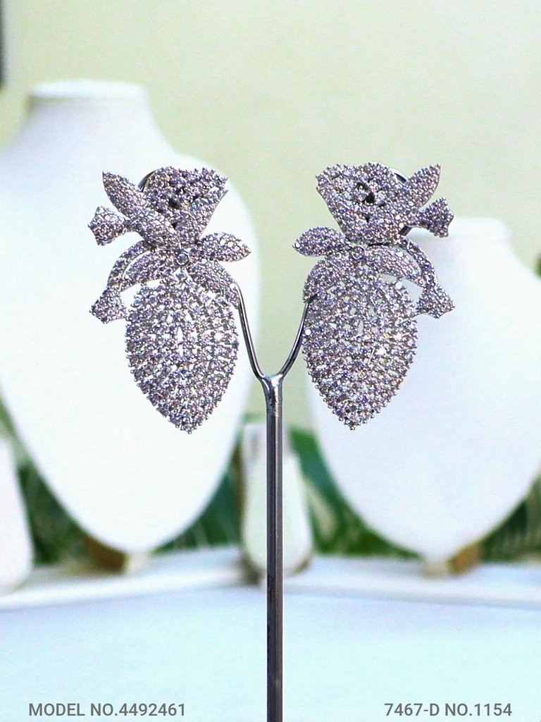 Gift Necklace Set in CZ - View B