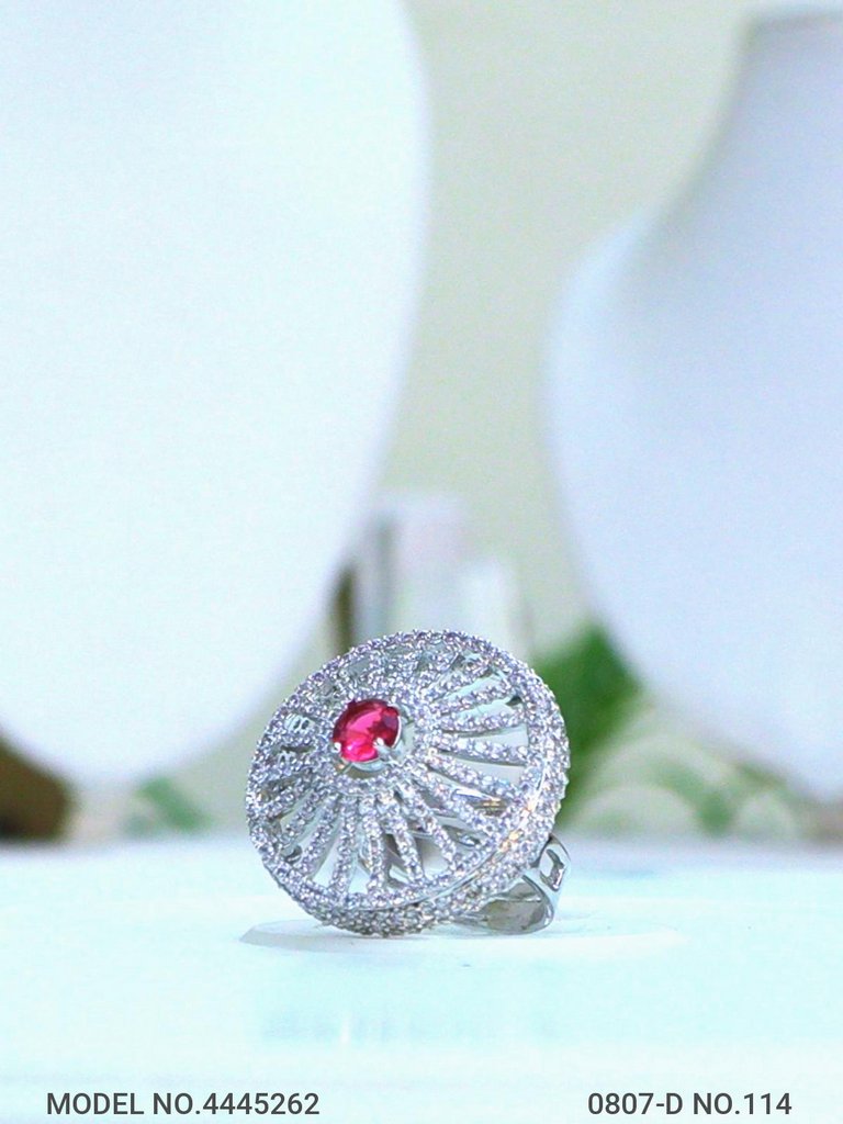 Silent Shine Ring - Amaara World