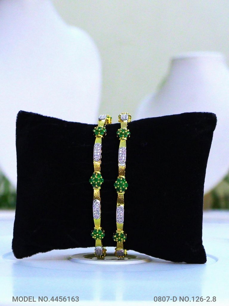 Premium Export Bangles - Amaara World