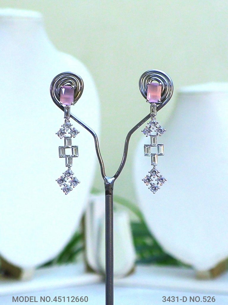 Smart Alternative to Expensive Diamond Jewelry - View B