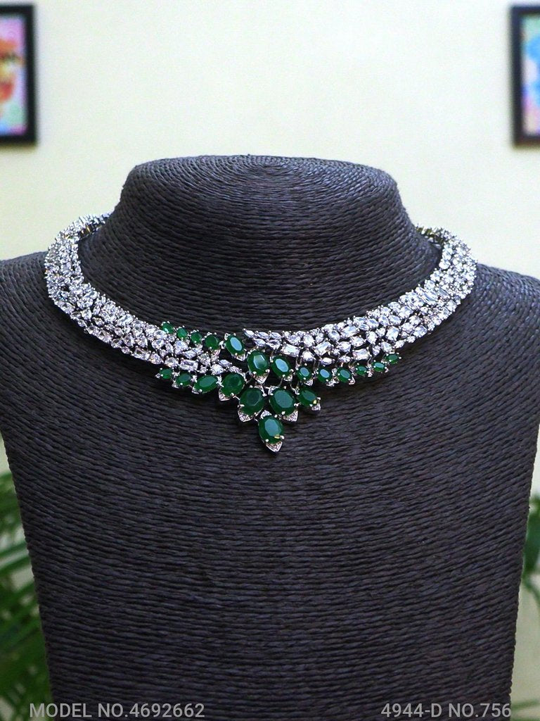 Tradition and Trend goes to a Party - View A