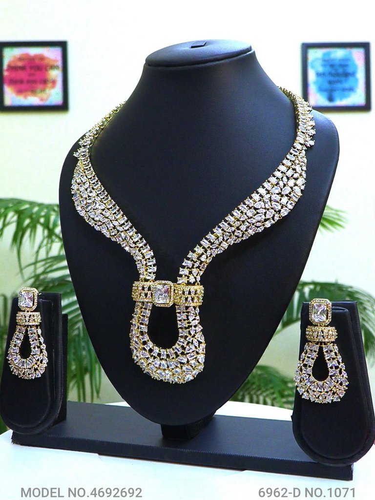 Traditional Pattern will always Stay - Amaara World