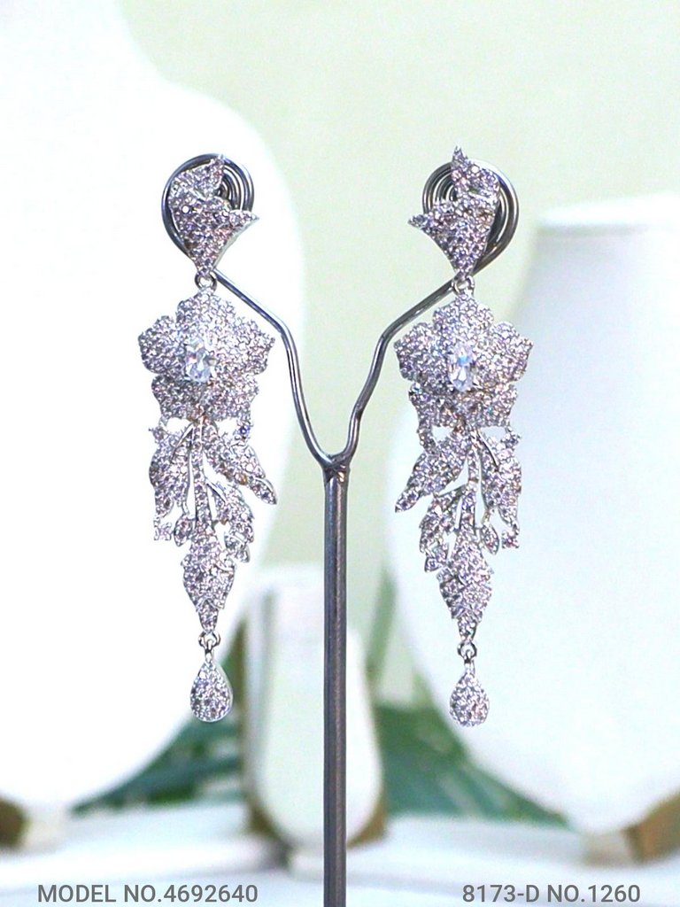 Original Zircon Necklace Set - View B