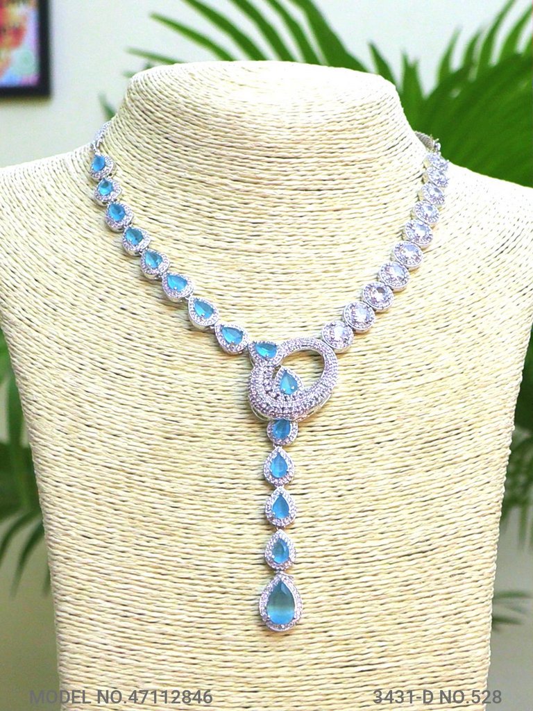 Smart Alternative to Expensive Diamond Jewelry - View A