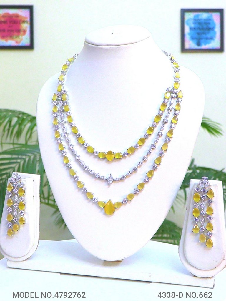 The best Gift for a Woman ! Jewelry - Amaara World
