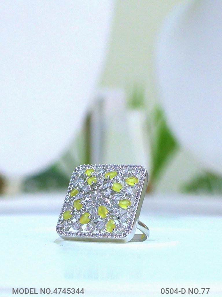 Spark Orbit Ring - Style 3 - Amaara World