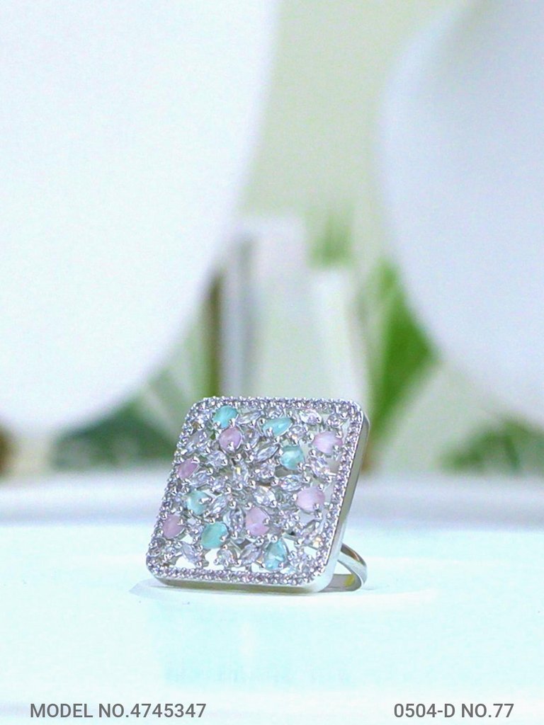 Zircon Aura Ring - Amaara World