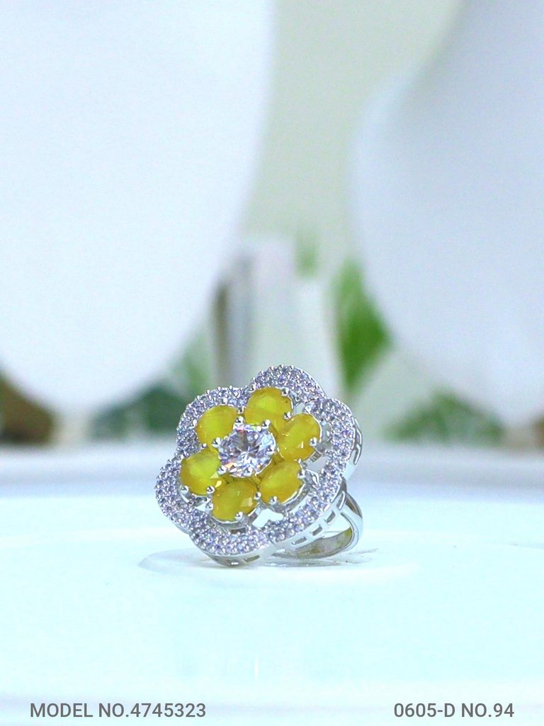 Smart Look Ring - Style 2 - Amaara World