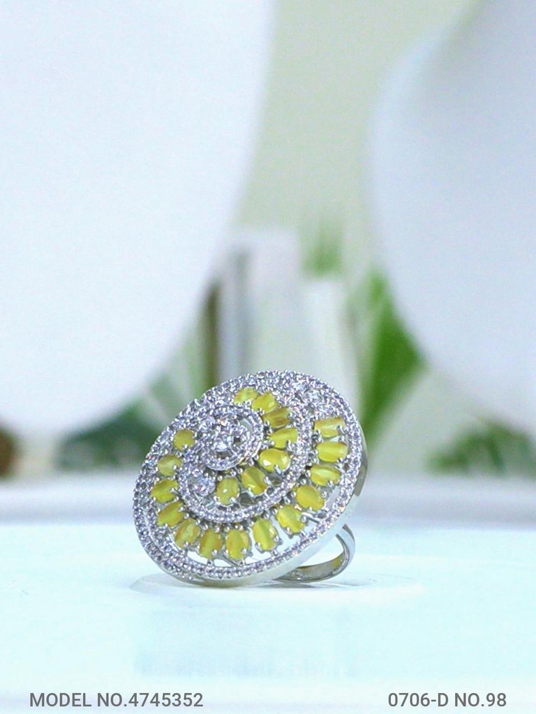Silent Shine Ring - Amaara World