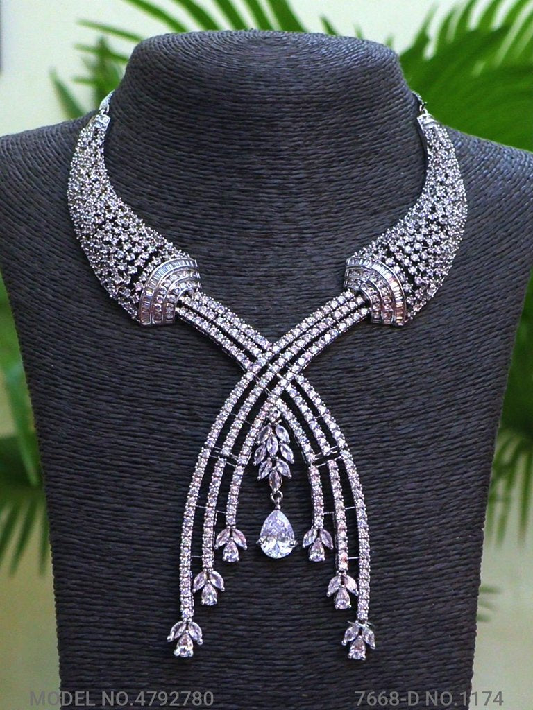 Traditional Necklaces in Trend - View A