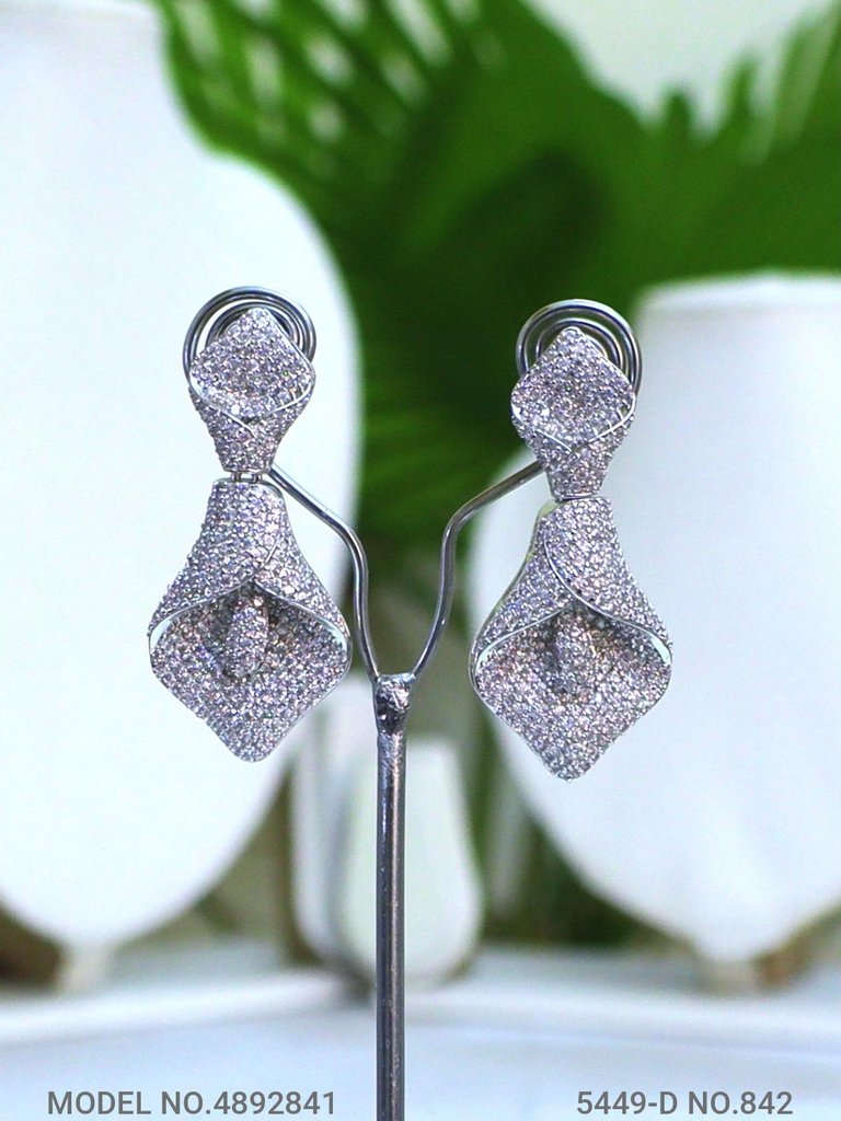 Indian Craftsmanship at its Best ! - View B