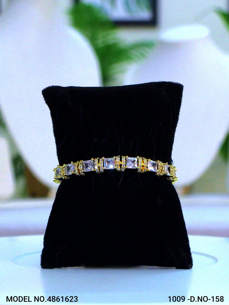 Prestige Spark Bracelet - Amaara World