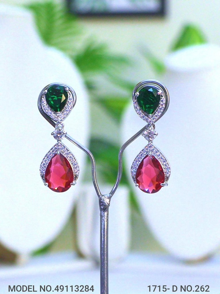 Best Set to be gifted to a Woman - View B