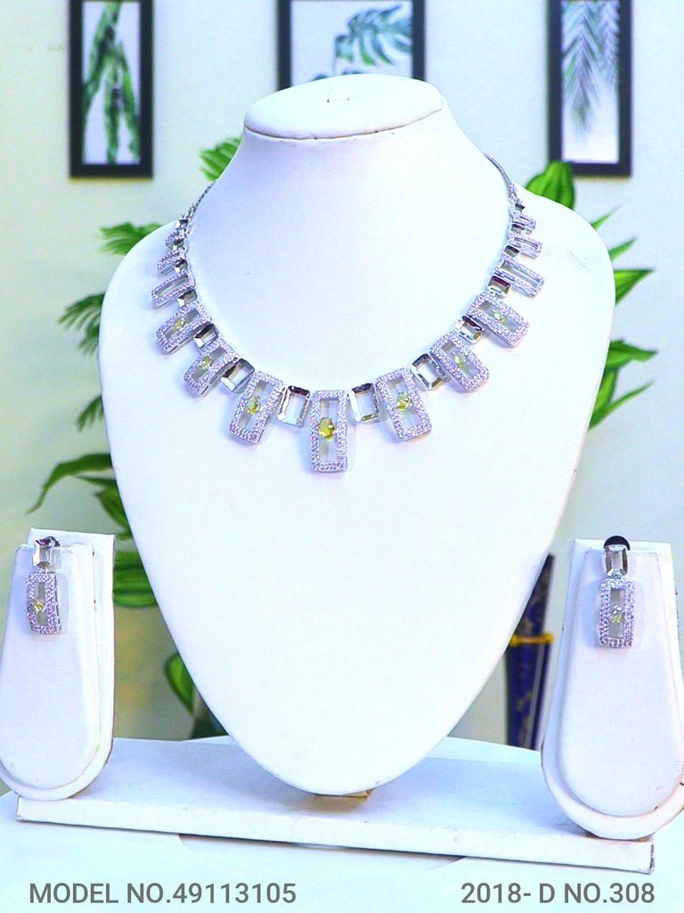 Color variant