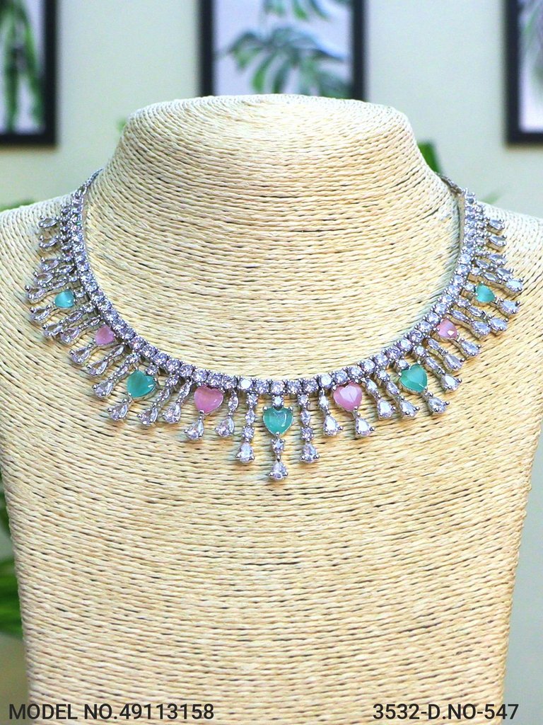 Classic Jewelry Set - View A