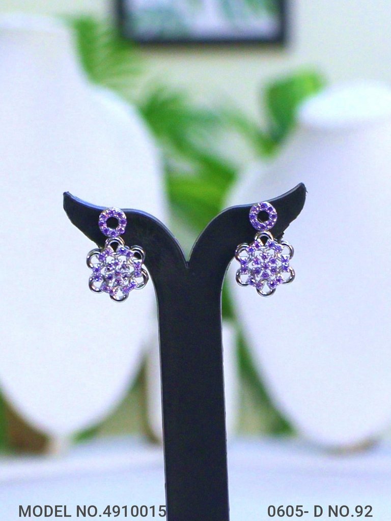 Fine Fashion Classic Pendant Set - View B