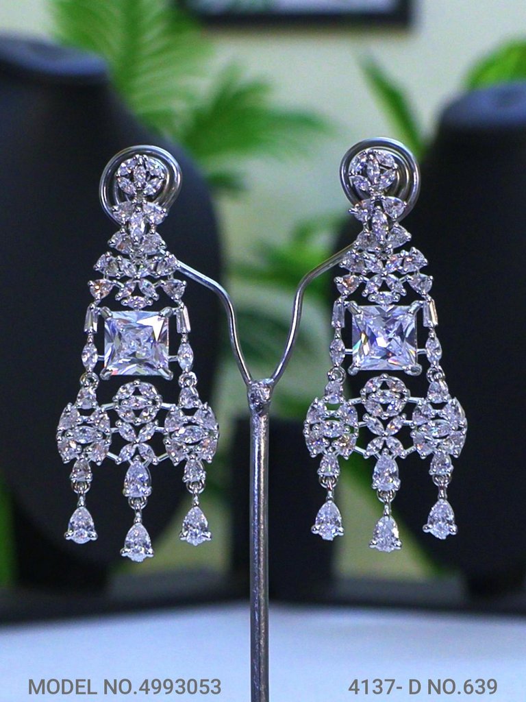 Traditional Zirconia Jewelry Set for Classy Women - View B