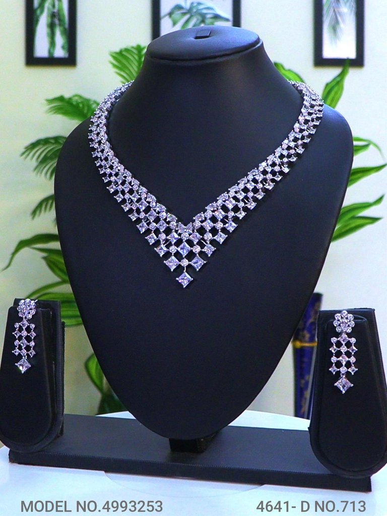 Traditional yet Trendy Design | Ideal for your Parties ! - Amaara World