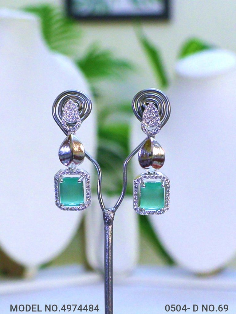 Statement Earrings - Amaara World
