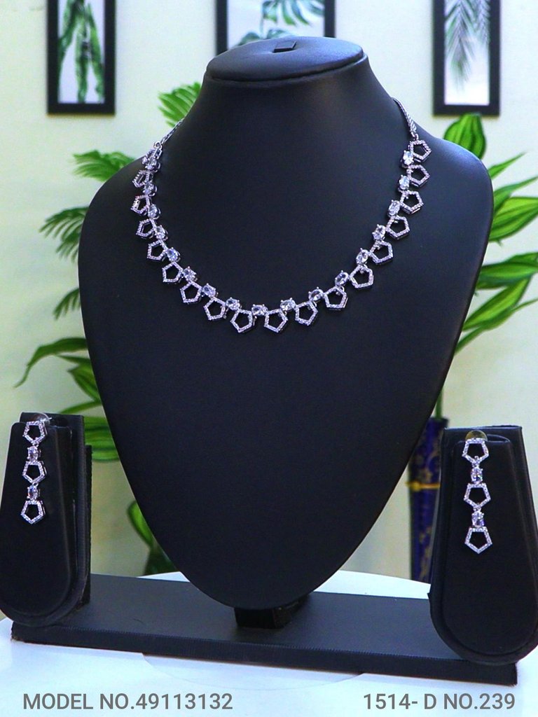 Cz Necklaces| Traditional Trendy Gift Ideas - Amaara World