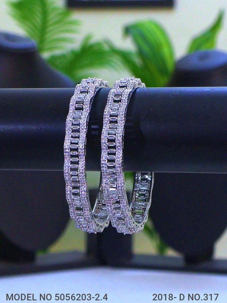 Global Spark Bangles - Amaara World