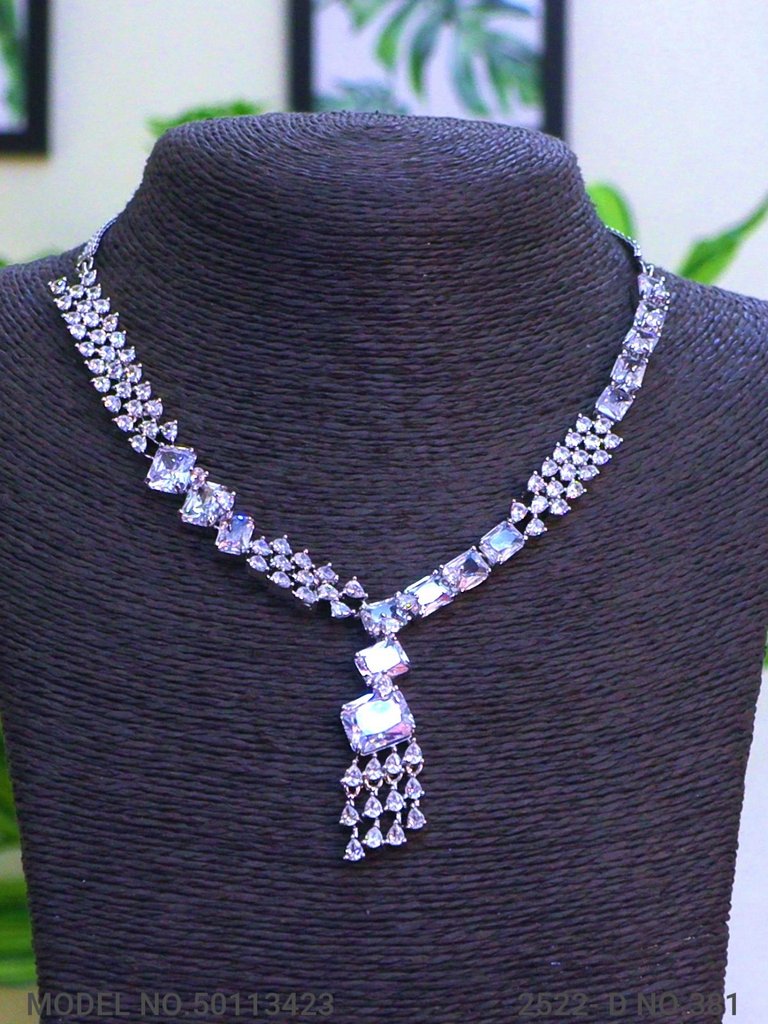 Modern Day Gift to a women - View A