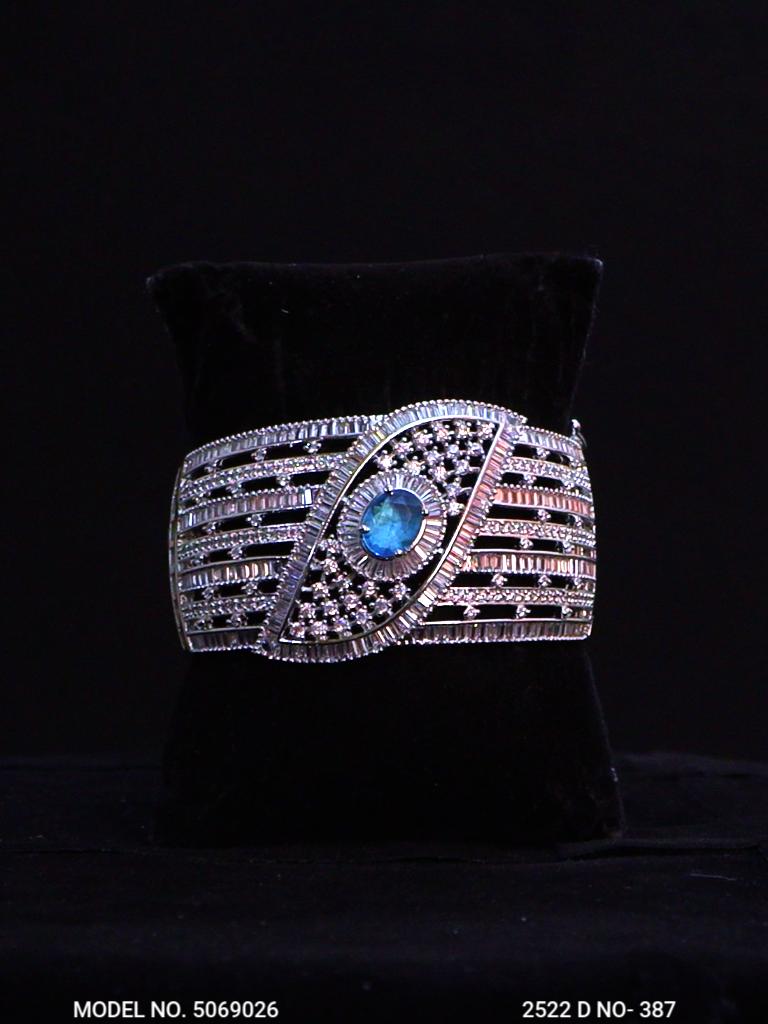 Euro Shine CZ - Amaara World
