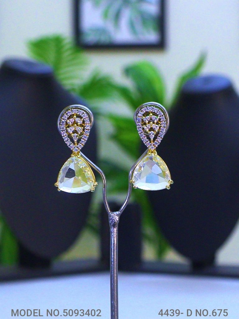When Glamour meets Art ! - View B