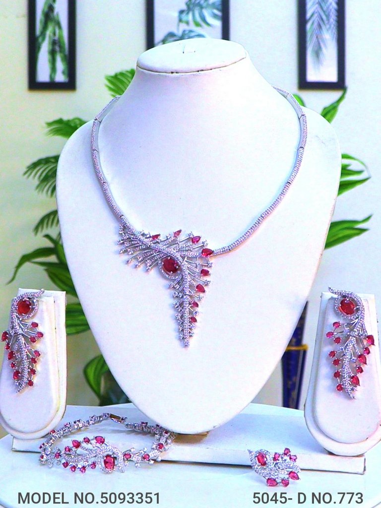 Western Necklace set - Amaara World
