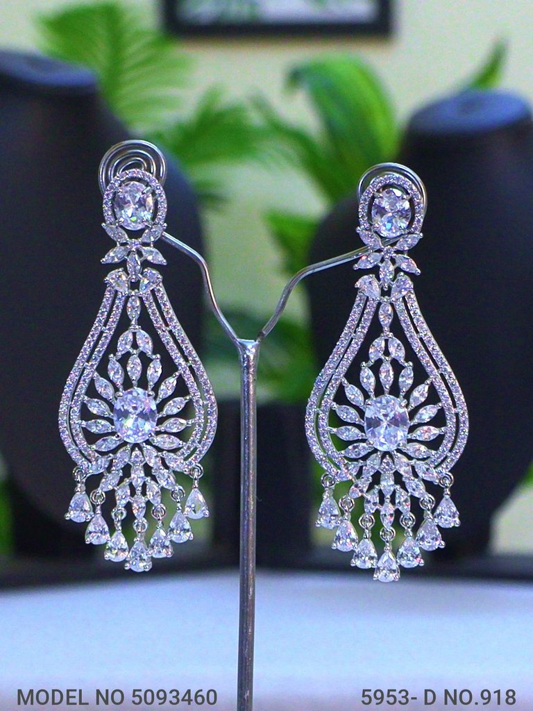 Trendy Traditional Necklace Set | Ideal Birthday Gift - View B
