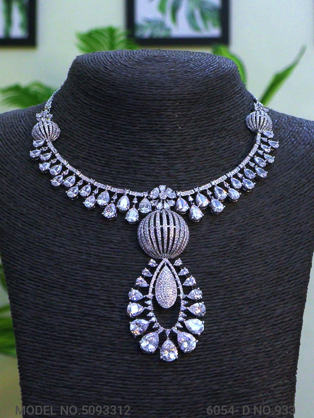 Statement Necklaces in Trend - View A