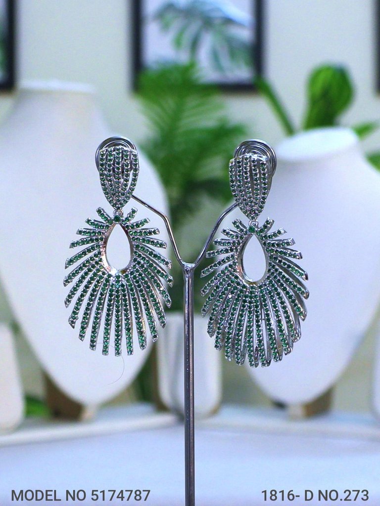 Latest Trendy Earring Design